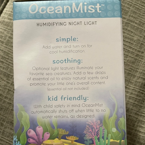 Oceanmist Essential Oil Diffuser and Nightlight - Picture 3 of 5